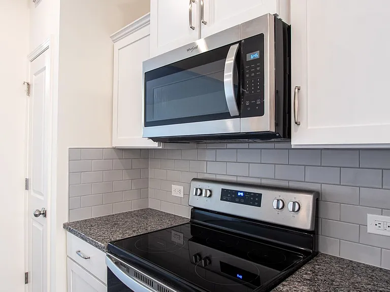 14147 Clayborn St — Photo 8