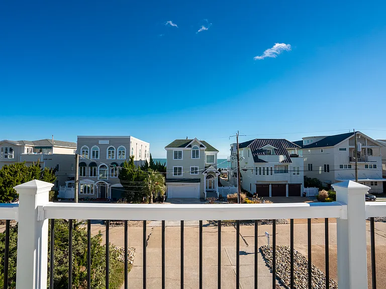 845 S Atlantic Ave — Photo 6