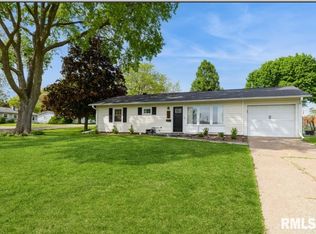 506 Highview Dr, Clinton, IA 52732