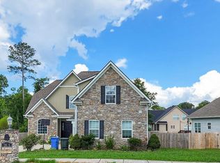 1821 Holly Oak Ln, Chattanooga, TN 37421