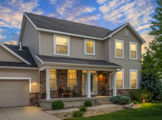 1628 Quail Ridge Rd, Cedar Falls, IA 50613