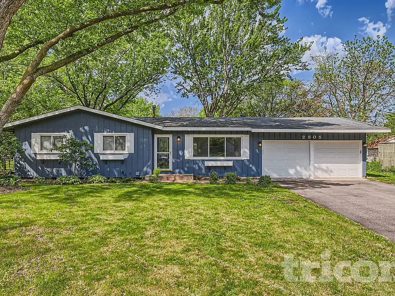 2505 Kennelly Ct — Photo 2