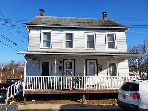 2nd image of 486-488 McDowell Ave
