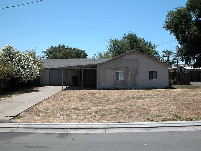 1st image of 2061 S Adelbert Ave