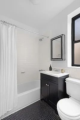 5th image of 408 Saint Johns Pl APT 4F