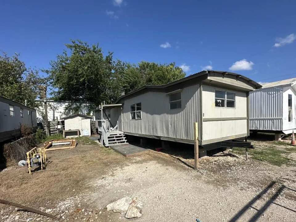 3632 SW Military Dr #3