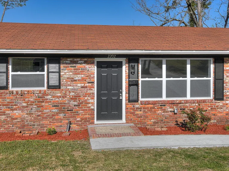 2202 Vireo Dr — Photo 5