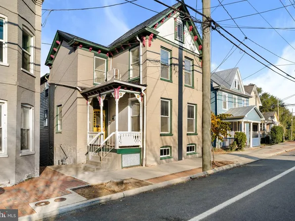 317 N Kent St, Winchester, VA 22601