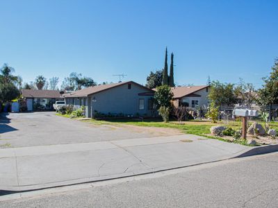 1086 W G St, Colton, CA, 92324