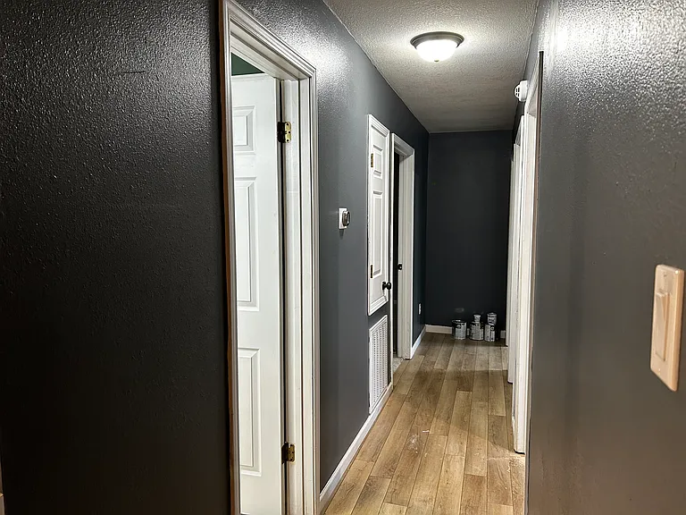 1005 Nichols St — Photo 13