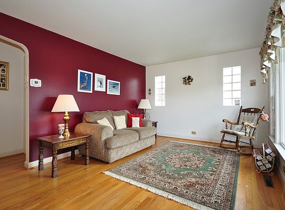 2nd image of 7519 W Ardmore Ave