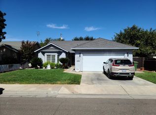 1307 Olson Dr, Gustine, CA 95322