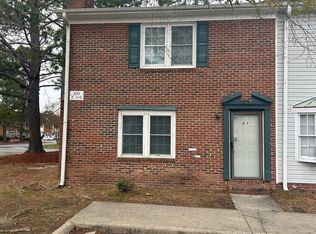 100 Kristin Dr APT E7, Greenville, NC 27834