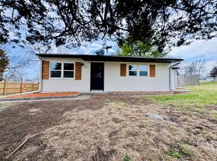 1402 E Marion St, Knoxville, IA 50138