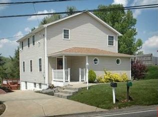 1049 Lowber Rd, Herminie, PA 15637
