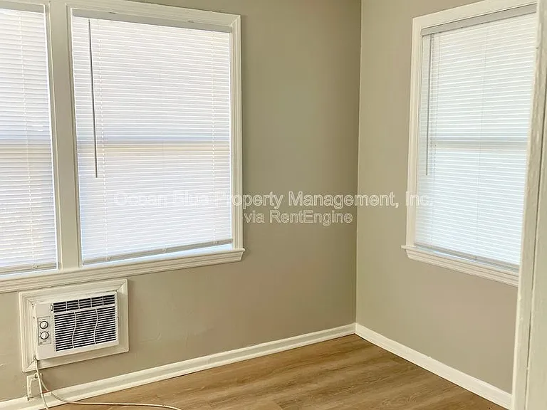 1940 Passaic Ave #12 — Photo 7