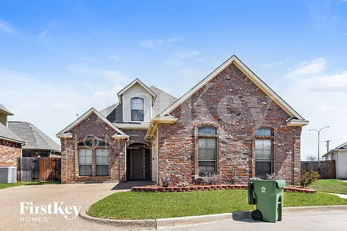 4203 Lucy Ln Photo 1