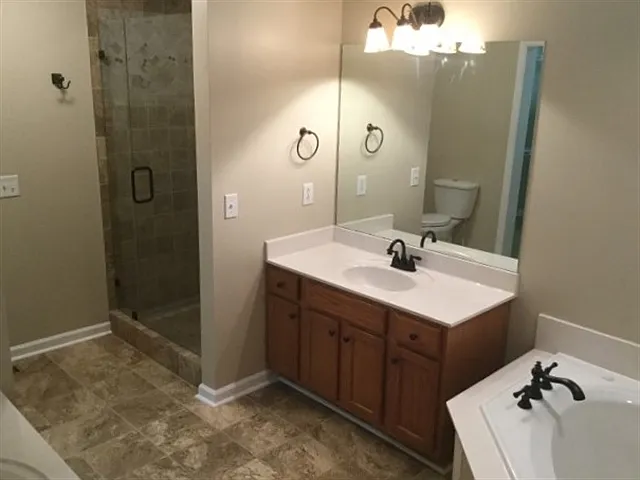 202 Harvest Ct — Photo 6
