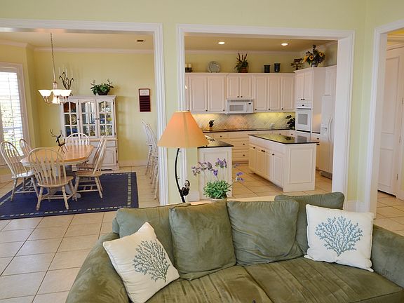 Living into kitchen, dining