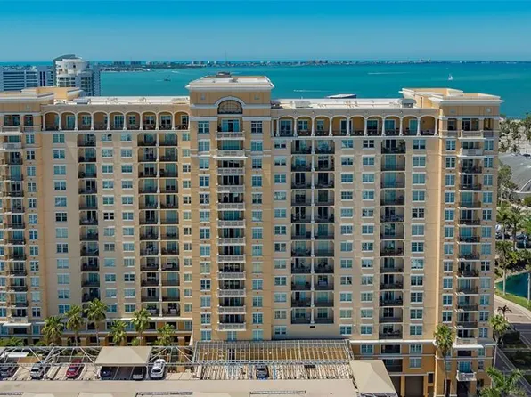 750 N Tamiami Trl Unit 1018, Sarasota, FL 34236