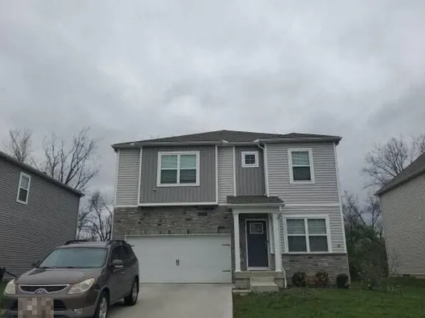 4304 Holstein Dr, Obetz, OH 43207