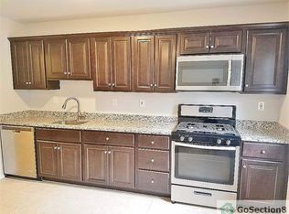 5667 Arnhem Rd, Baltimore, MD 21206