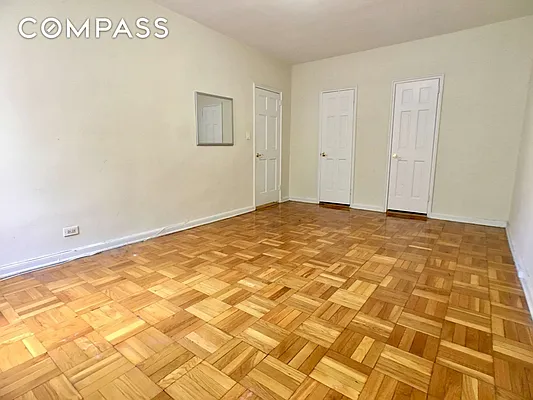 Rented by Compass | media 27