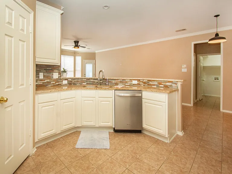 3412 Pueblo Dr — Photo 15