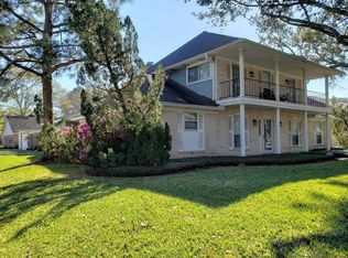 3203 Meadowcreek Dr, Missouri City, TX 77459