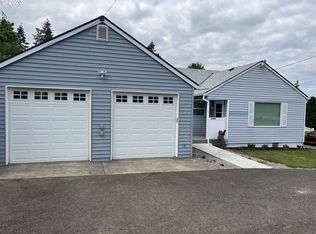 18041 S Holly Ln, Oregon City, OR 97045