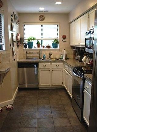 5th image of 192 Rowayton Woods Dr