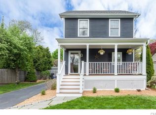 9 Poplar St, Norwalk, CT 06855