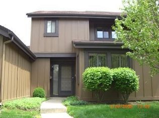 6122 Single Tree Ln, Centerville, OH 45459
