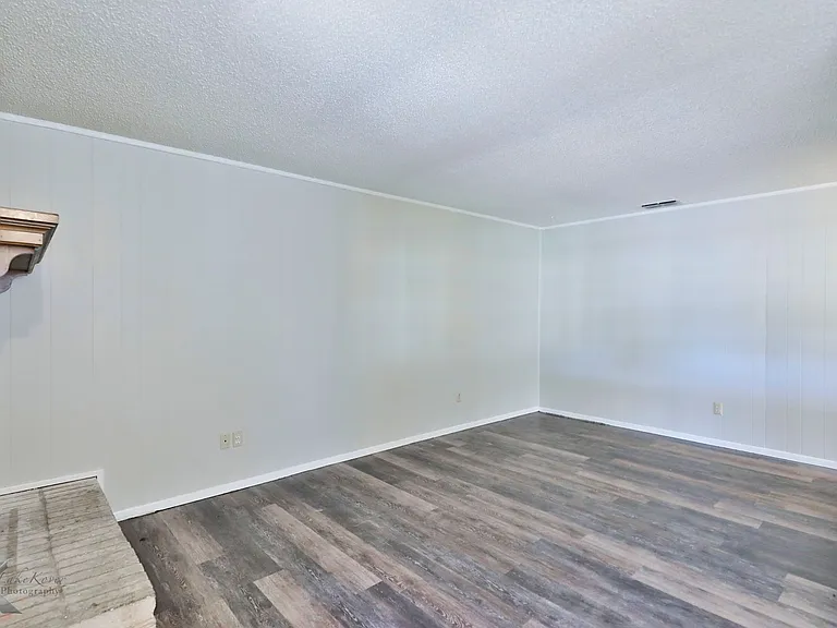 419 Somerset Pl — Photo 10