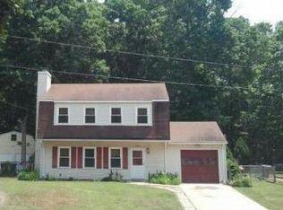 14 Chowan Pl, Newport News, VA 23608