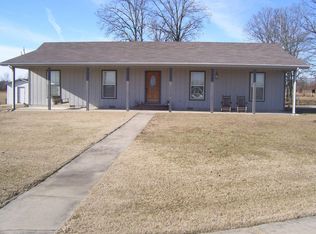 11839 County Road 6590, West Plains, MO 65775