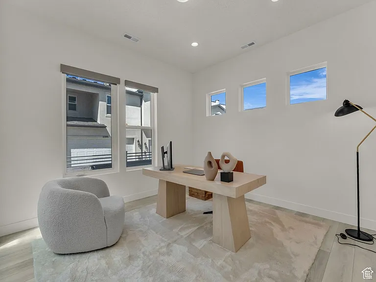 11609 S Dorian Dr — Photo 17
