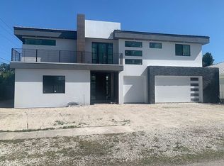 654 NE 3rd Ave, Boca Raton, FL 33432
