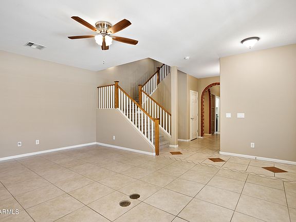 3rd image of 15188 W ANDORA Street