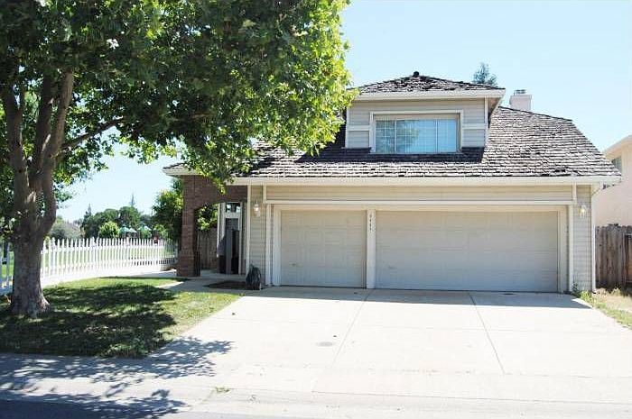 1st image of 5845 Pebble Creek Dr
