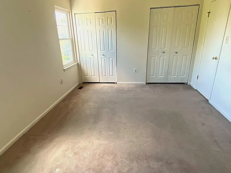 12339 Sandy Point Ct — Photo 7