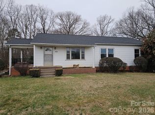 4061 Springs Rd, Conover, NC 28613