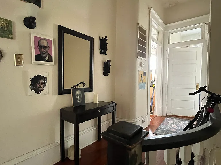 2220B Barnard St #2220B — Photo 7
