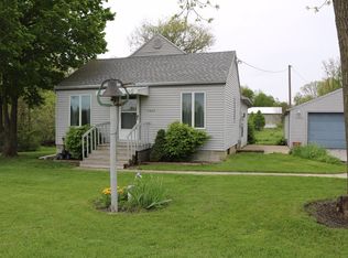 17427 Lochner Rd, Spencerville, IN 46788