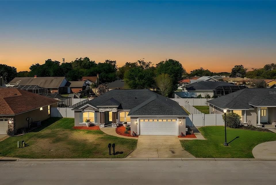 1st image of 7144 REMINGTON OAKS LOOP