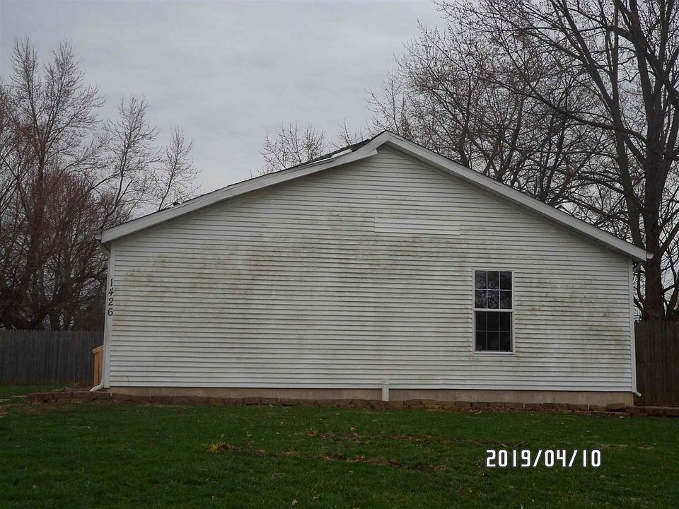 2nd image of 1426 W South St