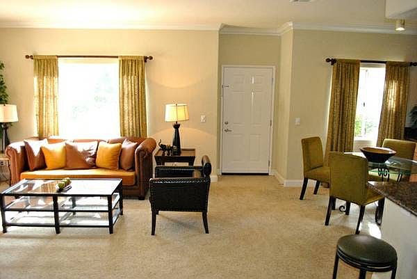 1st image of 6094 Madera Dr