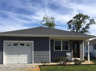 15 Anguilla Ln, Toms River, NJ 08757
