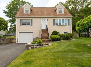 30 Emerald Dr, Lynn, MA 01904