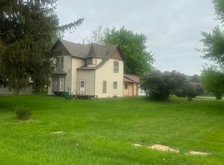 402 7th St, Kensett, IA 50448